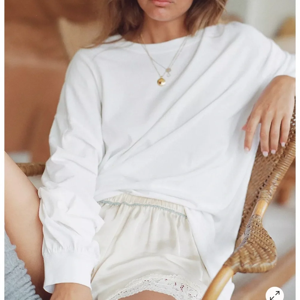FREE PEOPLE NINA OVERSIZED LONG SLEEVE WHITE TEE SMALL MEDIUM - Picture 3 of 6